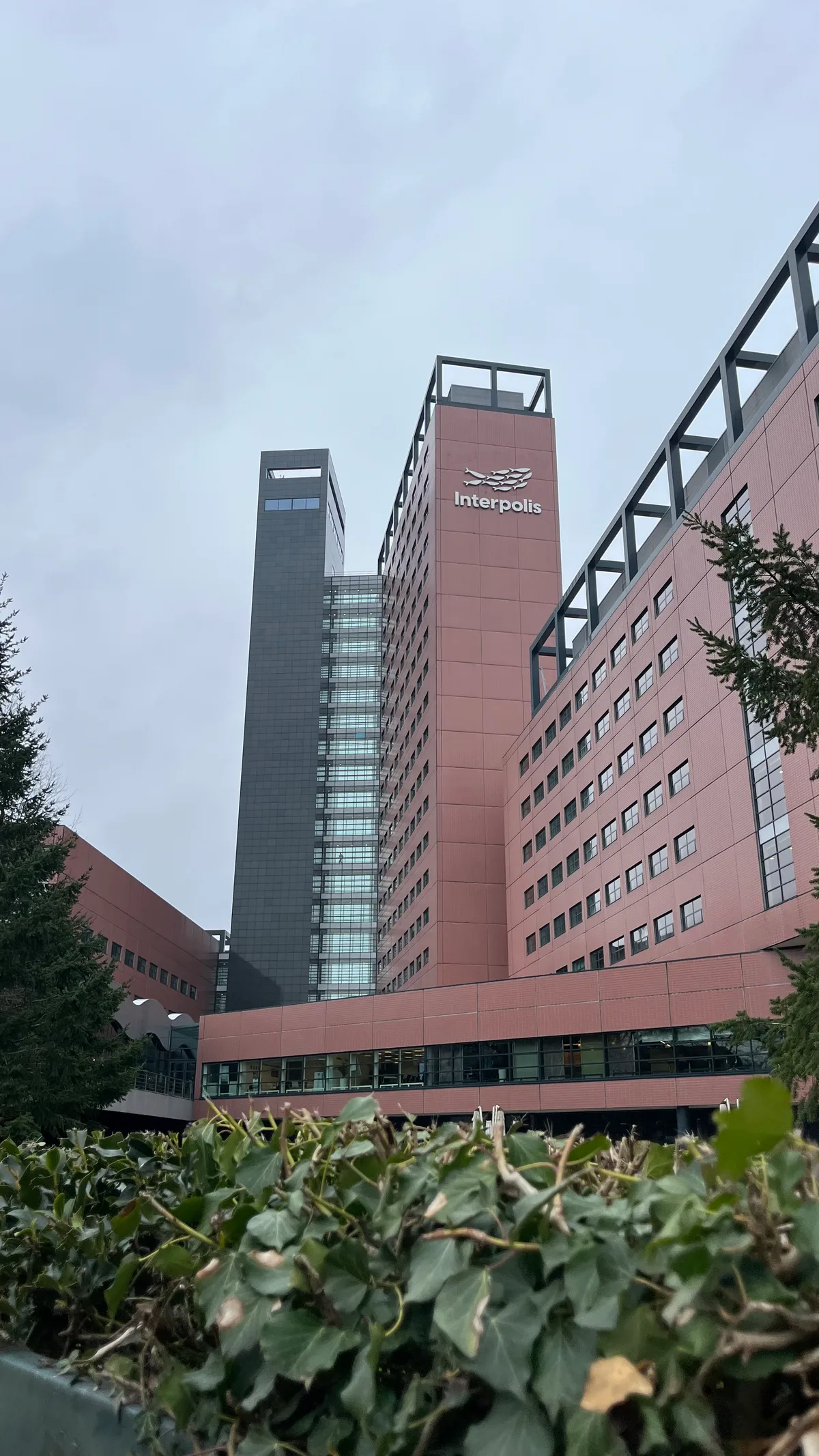 Interpolis hoofdkantoor Tilburg — Nederlandse verzekeraar voor zakelijke D&O bestuurdersaansprakelijkheid BV-holding