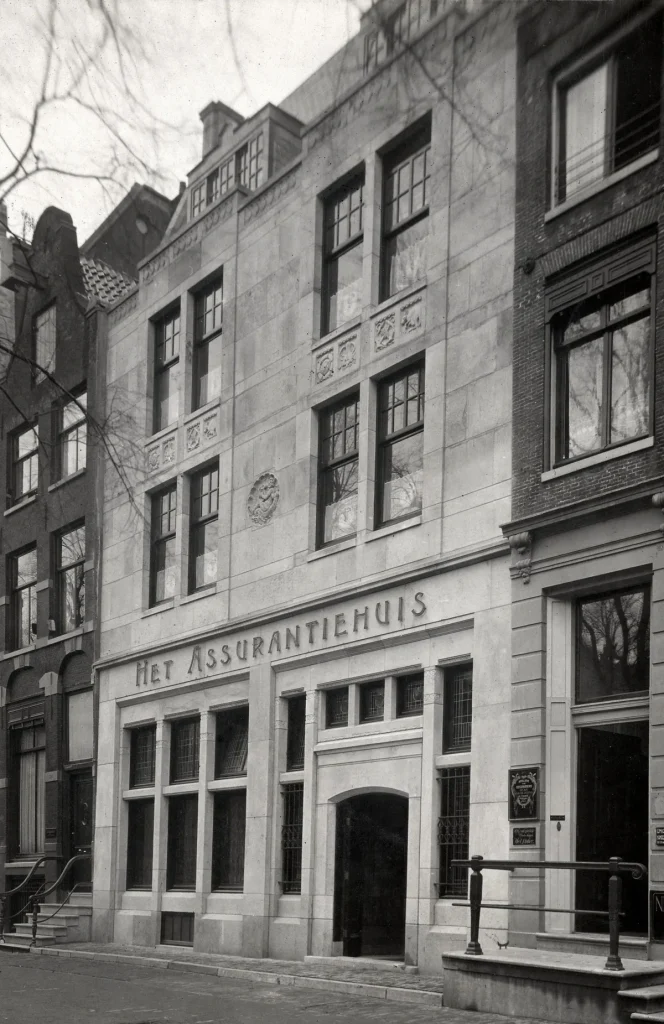Historisch verzekeringsgebouw Het Assurantiehuis aan de Keizersgracht Amsterdam 1919 Nederland