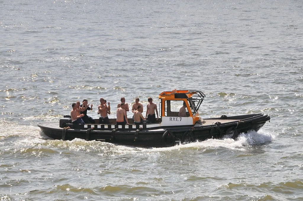 Gepensioneerde deelnemers bij pensioenviering Rotterdam, Wet toekomst pensioenen 2026